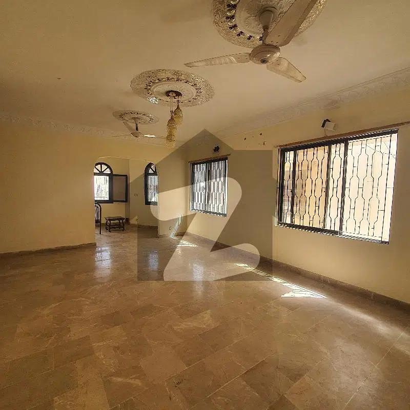 TWO UNIT BUNGALOW SALE GOLF COURSE ROAD DHA PHASE 4