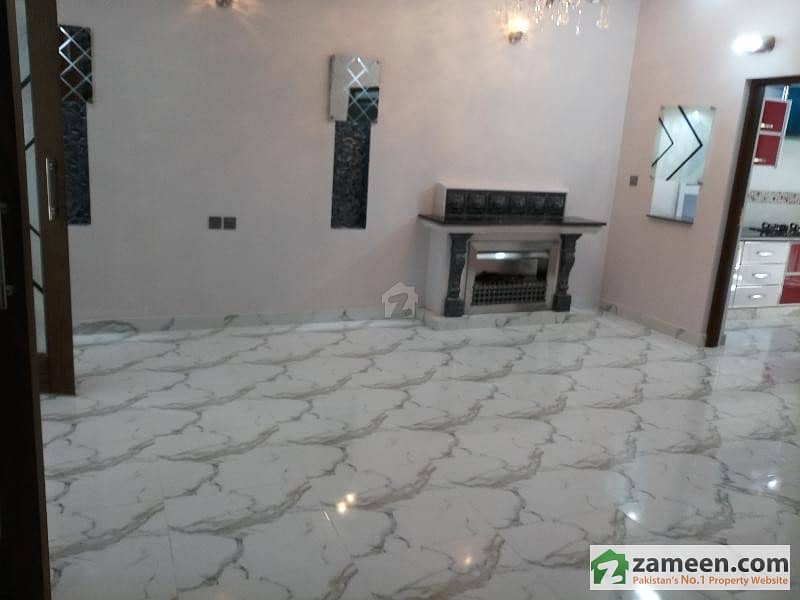 5 Marla  Double Unit House For Sale In Johar Town