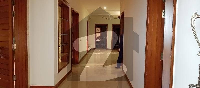 1 Kanal House for rent in DHA phase 3 Rawalpindi (6 Bedroom)