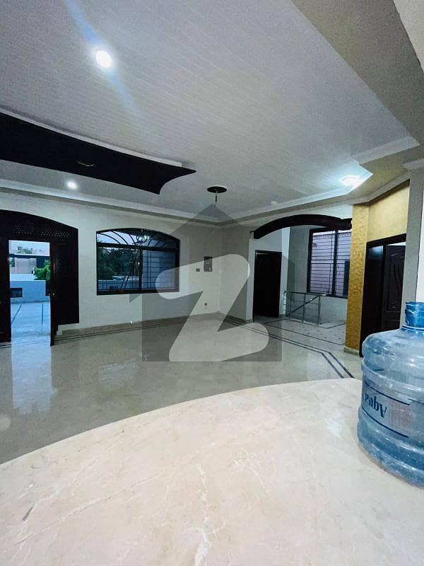 1 Kanal Independent House For Rent