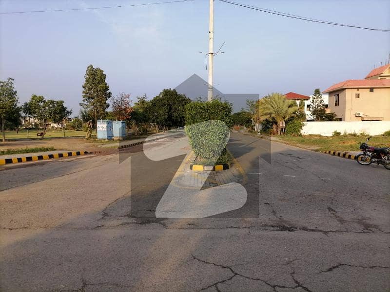11 Marla Spacious Residential Plot Is Available In Bankers Avenue Cooperative Housing Society For sale