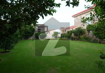 Luxury Palace is for SALE in F-6 3 Islamabad