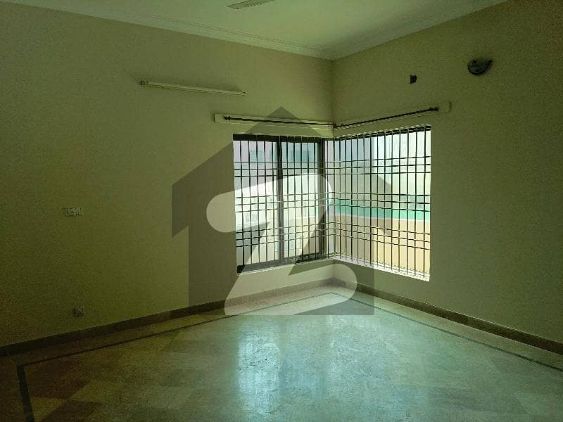1 Kanal First Floor Portion For Rent