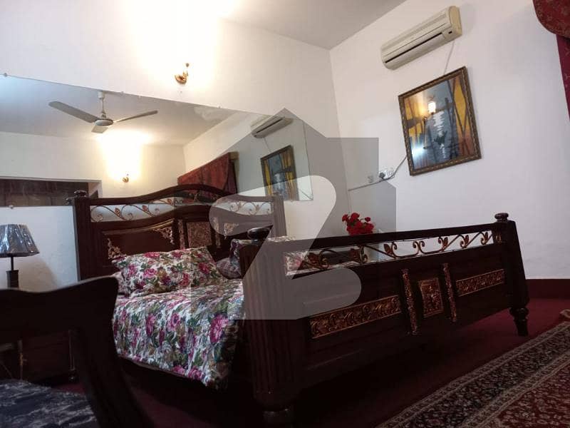 FULLY FURNISHED ONE BED FLAT FOR RENT