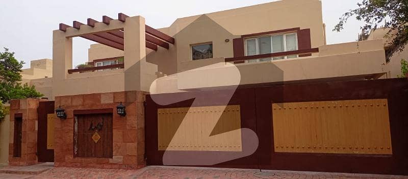 2 Kanal House Available For Rent 2 Kanal House Available For Rent