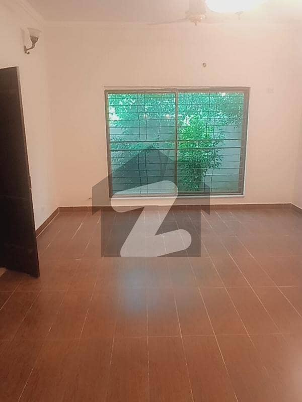 10 Marla 3 Bed House For Sale In Askari 11 Lahore