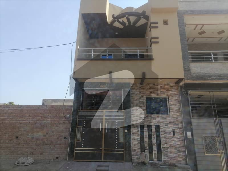 Good 2.75 Marla House For sale In Green Town