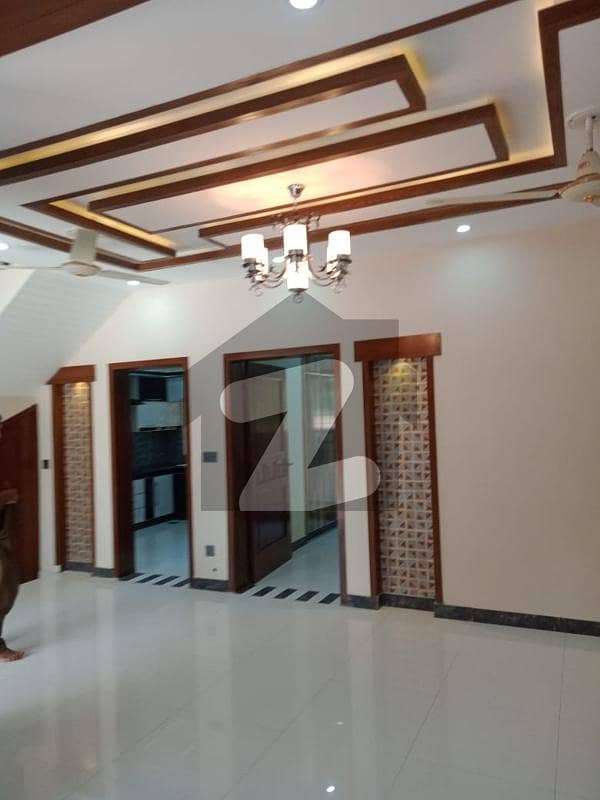 upper Portion 10 Marla House Available For Rent In Overseas B Extension Block Bahria Town Lahore