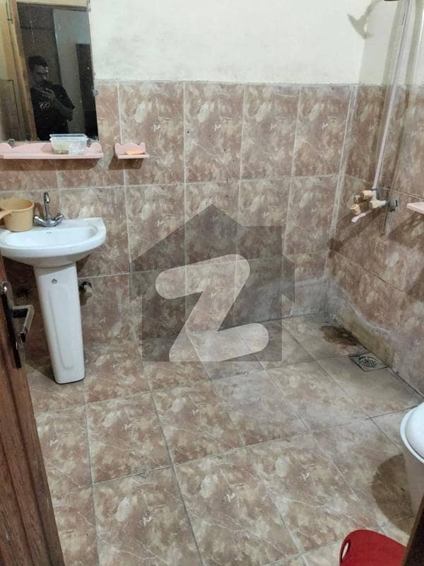 5 Marla Lower Portion For Rent In Garden Town Garden Town, Lahore