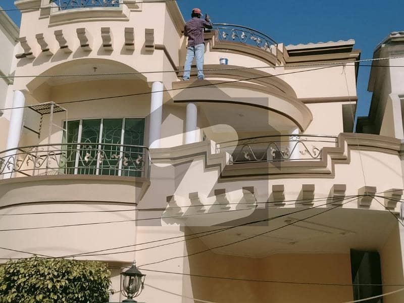 ڈیفینس ہومز سوسائٹی سیالکوٹ میں 4 کمروں کا 6 مرلہ مکان 50.0 ہزار میں کرایہ پر دستیاب ہے۔
