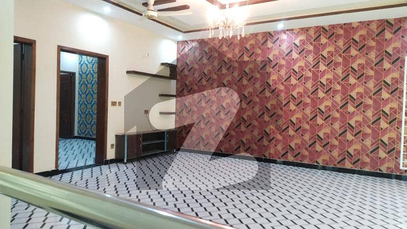 شاداب گارڈن لاہور میں 3 کمروں کا 3 مرلہ مکان 50.0 ہزار میں کرایہ پر دستیاب ہے۔