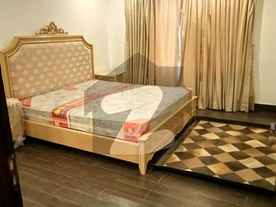 گلبرگ 3 گلبرگ,لاہور میں 3 کمروں کا 9 مرلہ فلیٹ 2.2 لاکھ میں کرایہ پر دستیاب ہے۔