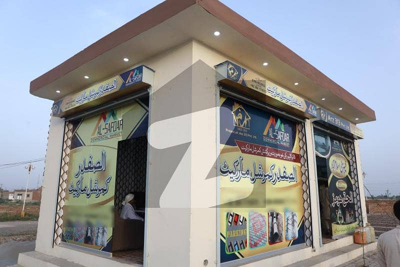 پینسرا ۔ گوجرہ روڈ پینسرہ,فیصل آباد میں 1 مرلہ دکان 20.0 لاکھ میں برائے فروخت۔