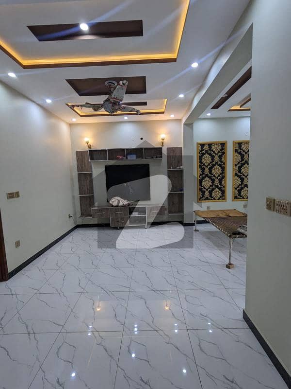 Brand New 10 Marla Upper Portion Available For Rent In Park View City Lahore