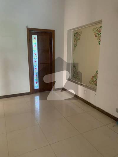 10 Marla Ground Portion for rent in Street 1 Margalla Society