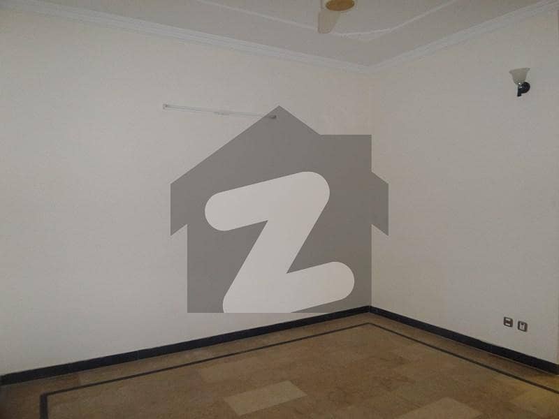 2100 Square Feet House For sale In G-8/2 Islamabad