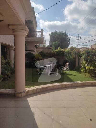 1 Unit Bungalow ( Having Basement) For Sale In Dha Phase 4