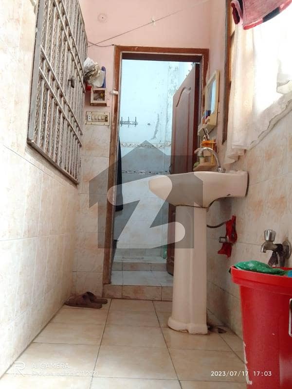 140 Square Yards Single story House at 150 meeter Road Facing 5c1 North