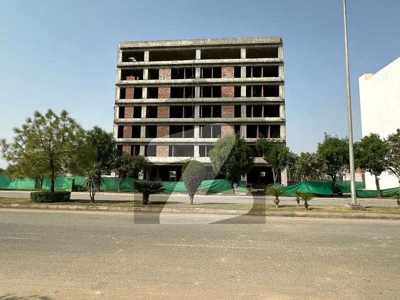Luxury One Bed Apartment Available On Installment Plan In Sector E Bahria Town Lahore