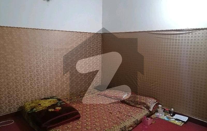 Facing Park 5 Marla House Available In Allama Iqbal Town - Satluj Block For sale