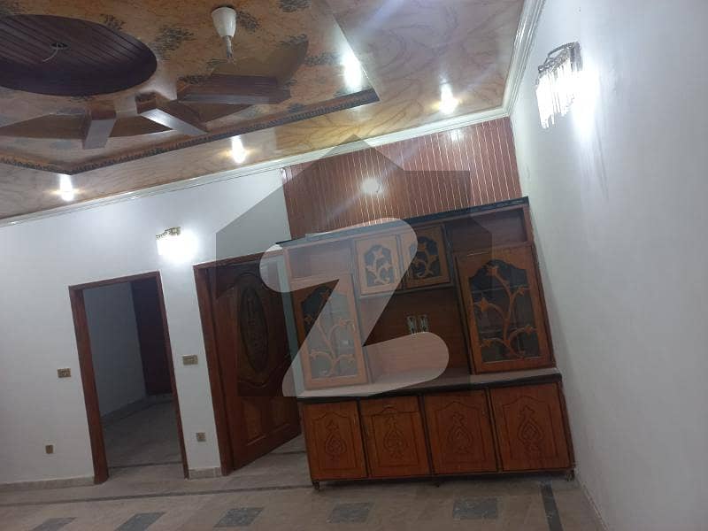 سمن آباد لاہور میں 4 کمروں کا 5 مرلہ مکان 70.0 ہزار میں کرایہ پر دستیاب ہے۔