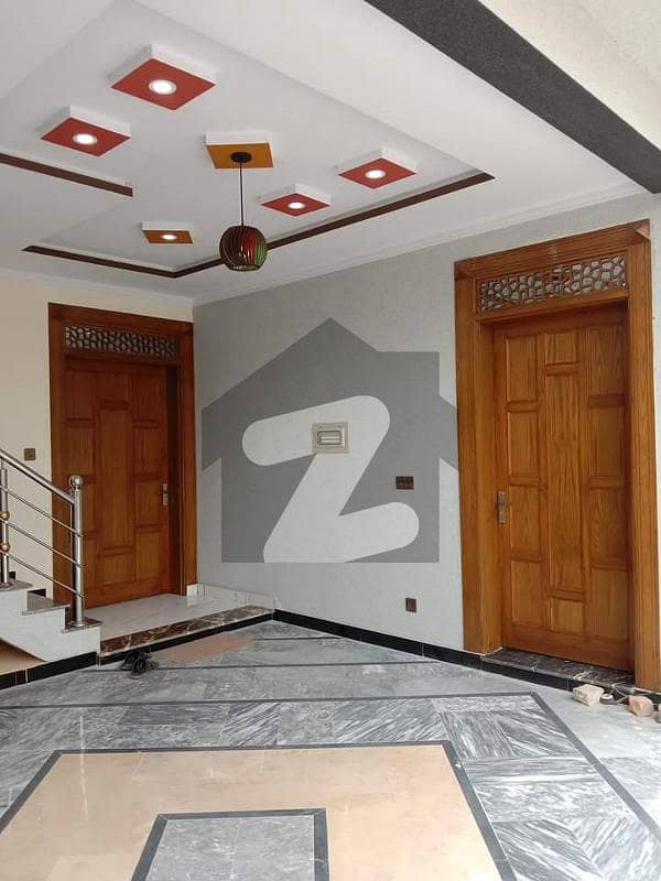 سوان گارڈن اسلام آباد میں 4 کمروں کا 6 مرلہ مکان 75.0 ہزار میں کرایہ پر دستیاب ہے۔