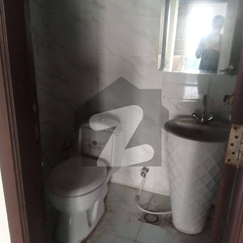 Floor available for rent in gulberg green islamabad Floor available for rent in gulberg green islamabad