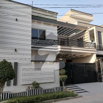 House Of 7 Marla In Jeewan City - Executive Block Is Available