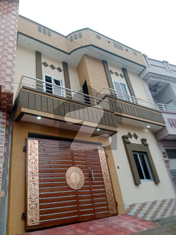عباس پورہ جہلم میں 6 کمروں کا 4 مرلہ مکان 1.15 کروڑ میں برائے فروخت۔