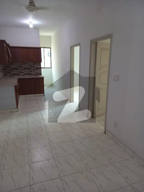 3 Bed 4 Bath with Lift Flat For Rent in Phase 5