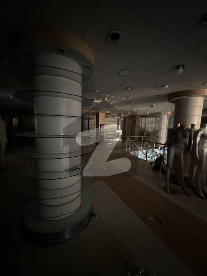 Mall for rent on prime location in the hub of commercial market near Al Jannat mall.