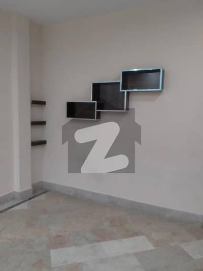 10 MARLA UPPER PORTION FOR RENT IN JOHAR TOWN PHASE-1. NEAR AL JANNAT FORT MARRIAGE HALL. ORIGINAL PICS . ALL FACILITIES AVAILABLE.