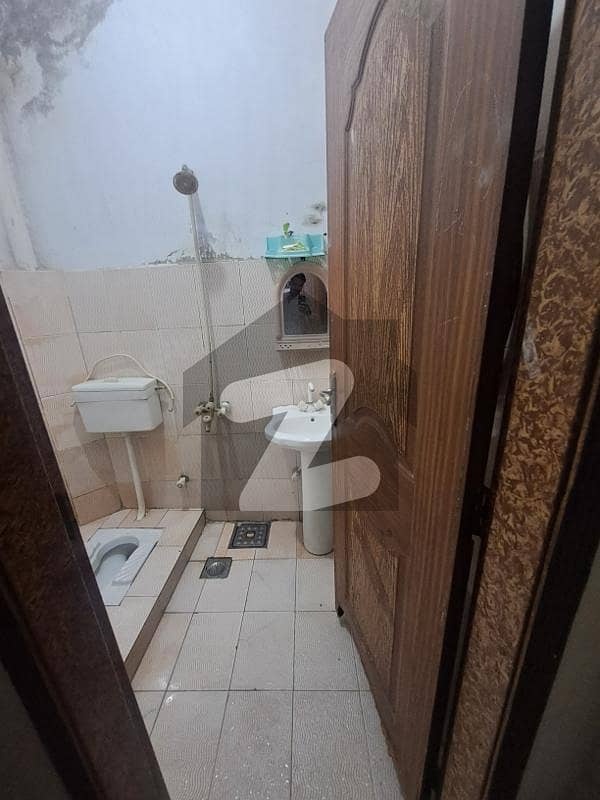 تاجپورہ لاہور میں 2 کمروں کا 1 مرلہ مکان 40.0 لاکھ میں برائے فروخت۔