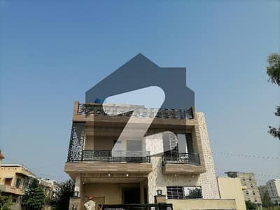 80ft Main Road Corner House Available For Sale