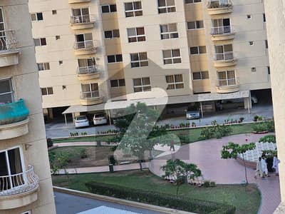 کریک وسٹا ڈی ایچ اے فیز 8,ڈی ایچ اے ڈیفینس,کراچی میں 4 کمروں کا 17 مرلہ فلیٹ 7.75 کروڑ میں برائے فروخت۔