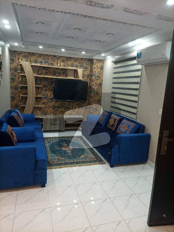 400 square feet flat (non-furnished) available for sale in Canal Garden