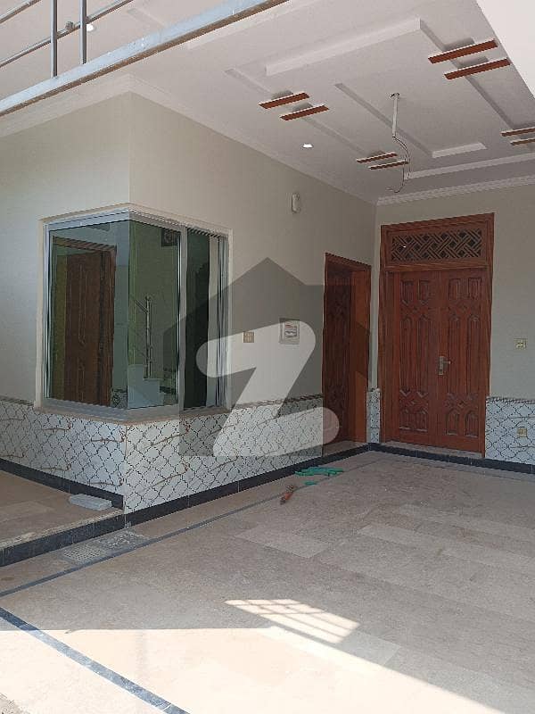 آفیسر کالونی میسرائل روڈ,راولپنڈی میں 2 کمروں کا 5 مرلہ مکان 1.2 کروڑ میں برائے فروخت۔