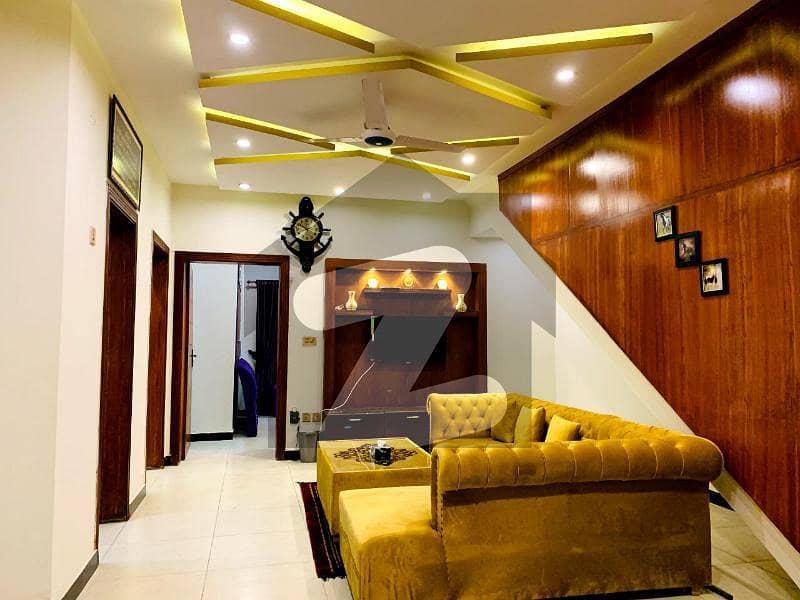 House 4 Rent Bahria Town Phase 8 Usman Block, Bahria Town Phase 8