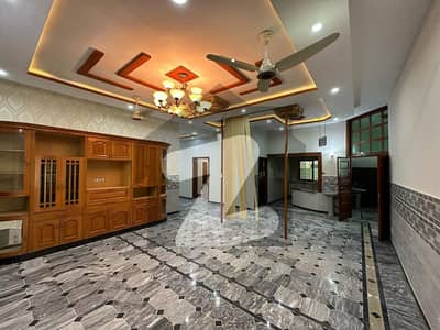 فیڈریشن ہاؤسنگ سوسائٹی - او-9 نیشنل پولیس فاؤنڈیشن او ۔ 9,اسلام آباد میں 6 کمروں کا 12 مرلہ مکان 4.25 کروڑ میں برائے فروخت۔