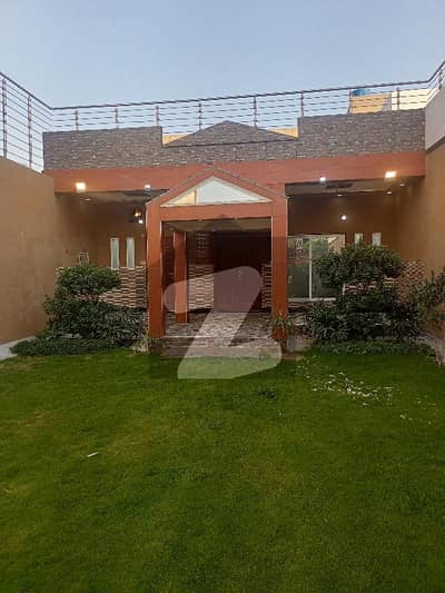 مسلم ٹاؤن فیصل آباد میں 7 کمروں کا 1 کنال مکان 1.3 لاکھ میں کرایہ پر دستیاب ہے۔