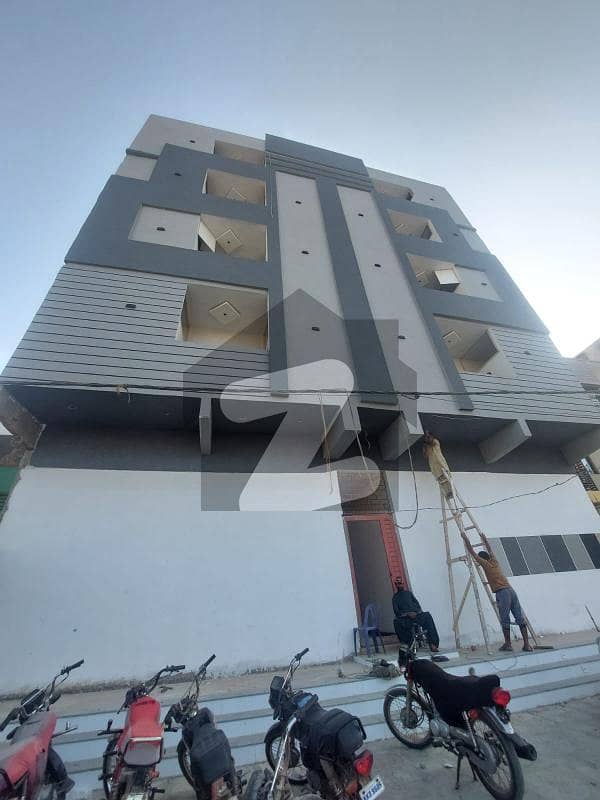 Luxurious 3-Room Portions for Sale in Gulshan-e-Iqbal Block 11, Karachi
