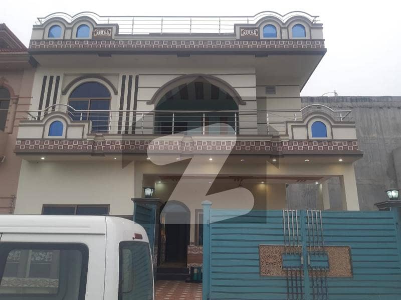 Beautiful House In Allama Iqbal Town For Rent