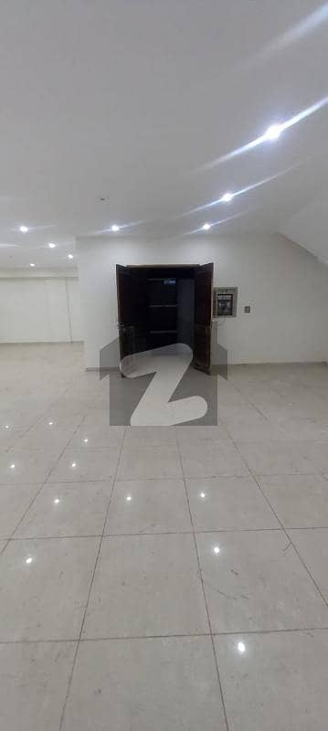 DEFENCE PHASE 2 EXT 1800 SQ FT BASEMENT FOR RENT