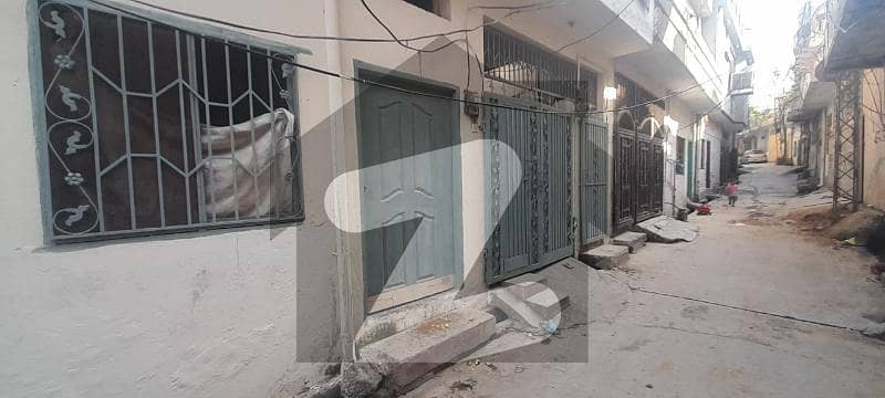 پیپلز کالونی راولپنڈی میں 4 کمروں کا 3 مرلہ مکان 55.0 لاکھ میں برائے فروخت۔