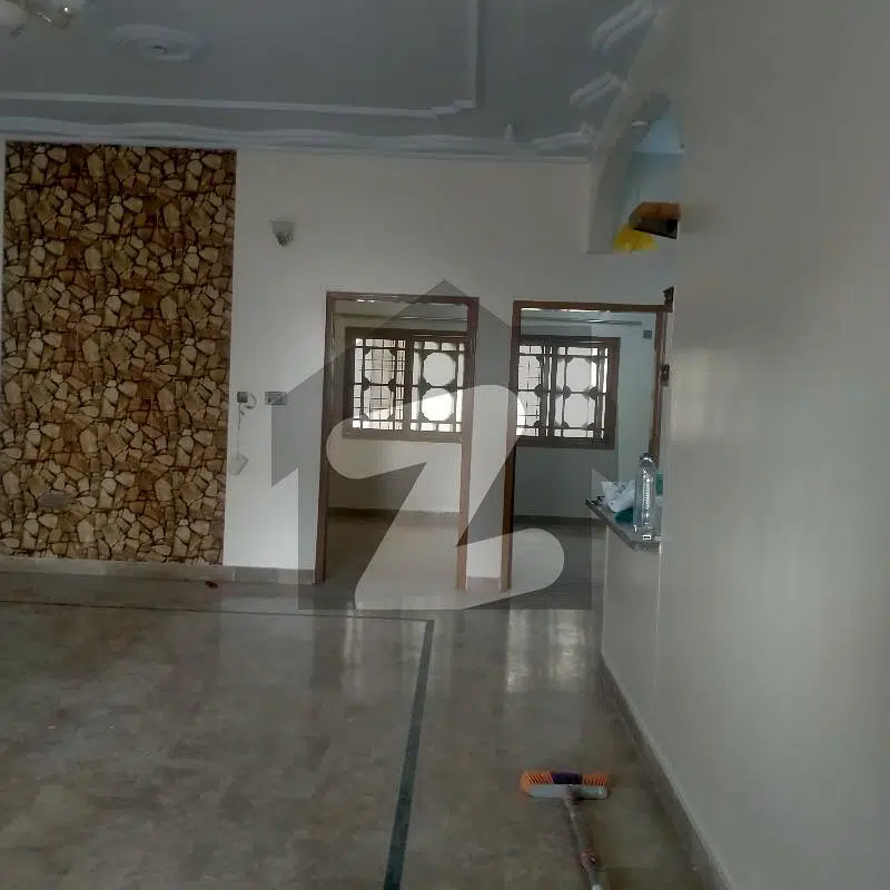 3 bed drawing lounge 1st floor for rent in juhar block 4