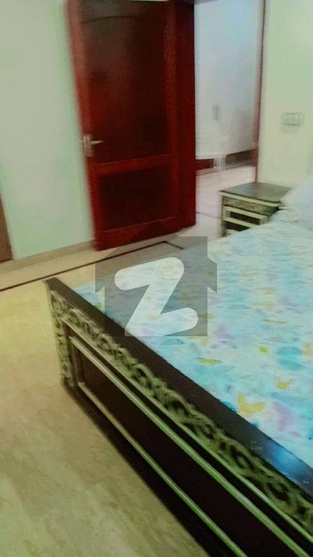 بحریہ ٹاؤن ۔ بلاک بی بی بحریہ ٹاؤن سیکٹرڈی,بحریہ ٹاؤن,لاہور میں 4 کمروں کا 8 مرلہ مکان 95.0 ہزار میں کرایہ پر دستیاب ہے۔