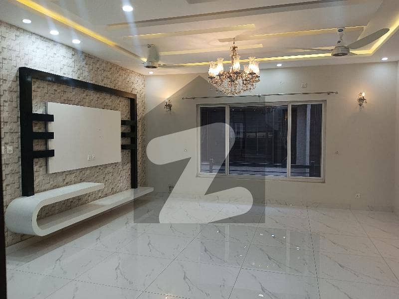 Upper Portion Sized 20 Marla Is Available For Rent In Bahria Town Phase 4