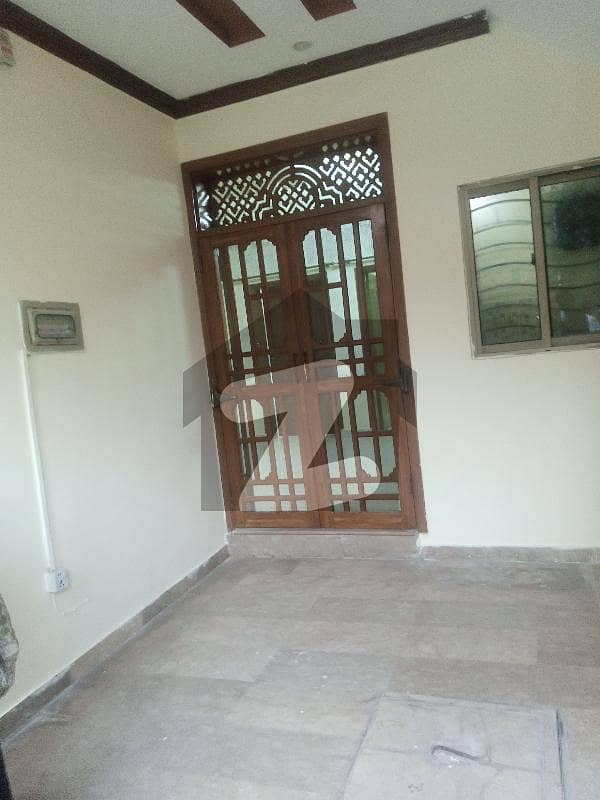 10 marla lower portion for rent available gulraiz phase 5