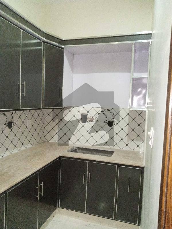 5 Marla upper portion available for rent in Jeewan city