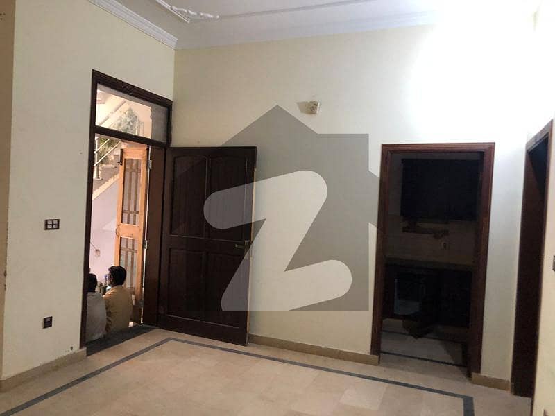 4 MARLA PORTION AVAILABLE FOR RENT IN GHAURI TOWN